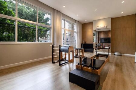 Apartamento para alugar com 213m², 3 quartos e 3 vagasÁrea comum - Academia