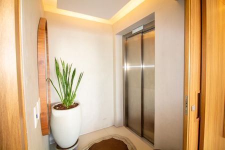 Apartamento para alugar com 213m², 3 quartos e 3 vagasHall de Entrada