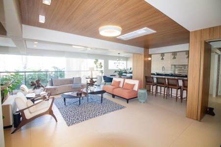 Apartamento para alugar com 213m², 3 quartos e 3 vagasSala