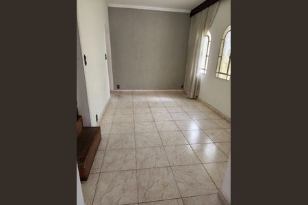 Casa à venda com 2 quartos, 123m² em Jardim Pinhal, Guarulhos