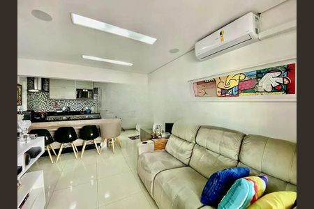 Apartamento à venda com 77m², 3 quartos e 2 vagas