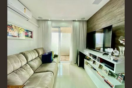 Apartamento à venda com 77m², 3 quartos e 2 vagas