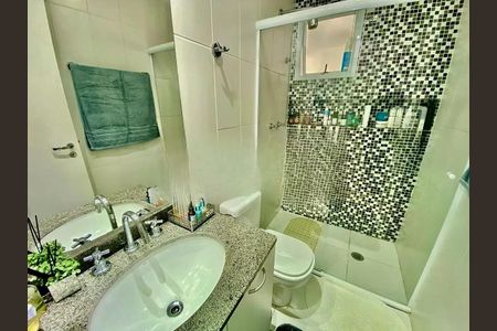 Apartamento à venda com 77m², 3 quartos e 2 vagas