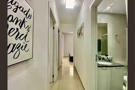 Apartamento à venda com 77m², 3 quartos e 2 vagas