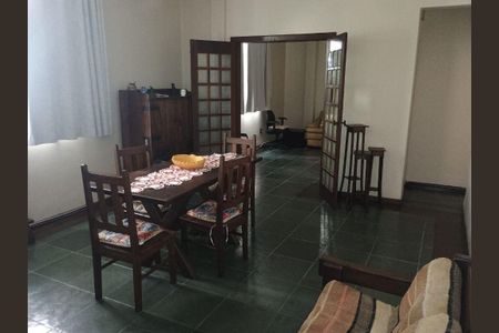 Apartamento à venda com 3 quartos, 130m² em Icaraí, Niterói