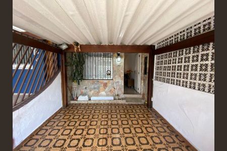 Casa à venda com 90m², 2 quartos e 1 vaga