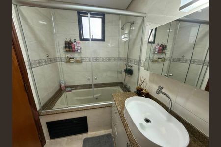 Apartamento à venda com 3 quartos, 132m² em Água Rasa, São Paulo