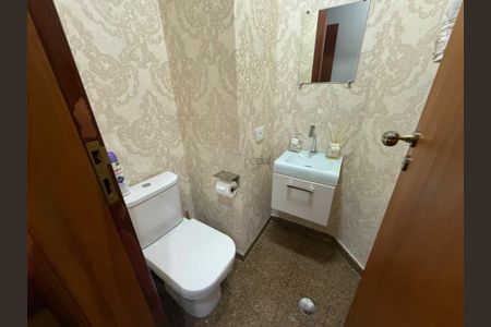 Apartamento à venda com 132m², 3 quartos e 4 vagas