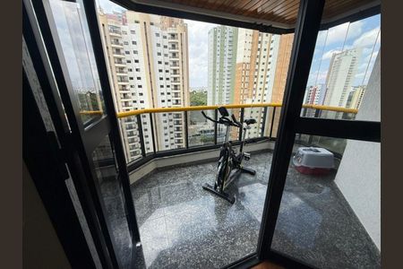 Apartamento à venda com 132m², 3 quartos e 4 vagas