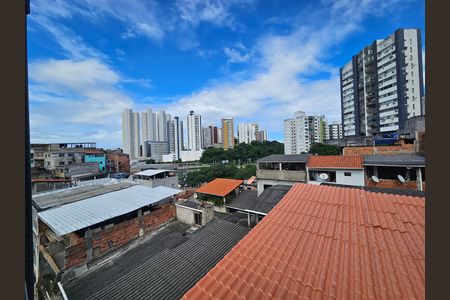 Casa para alugar com 60m², 2 quartos e sem vaga