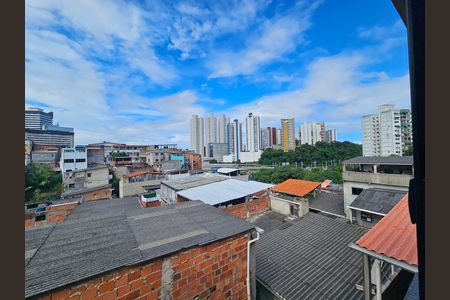 Casa para alugar com 60m², 2 quartos e sem vaga