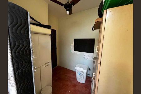 Casa de condomínio à venda com 273m², 3 quartos e 2 vagas