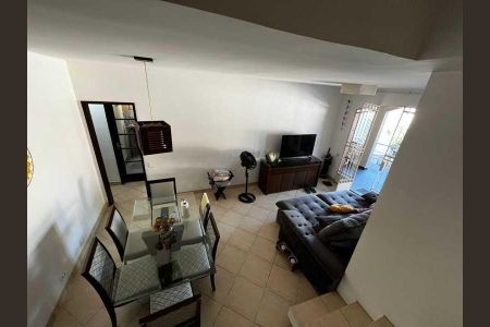 Casa de Condomínio à venda com 3 quartos, 273m² em Taquara, Rio de Janeiro