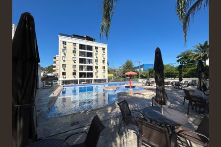 Apartamento para alugar com 55m², 2 quartos e 1 vagaÁrea comum - Piscina
