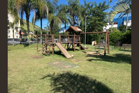 Apartamento para alugar com 55m², 2 quartos e 1 vagaÁrea comum - Playground