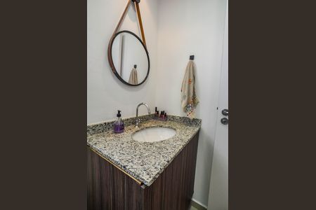 Apartamento à venda com 64m², 2 quartos e 1 vaga Apartamento à venda com 64m², 2 quartos e 1 vagaBanheiro da Suíte