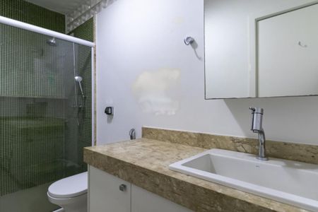Apartamento à venda com 162m², 3 quartos e 1 vaga