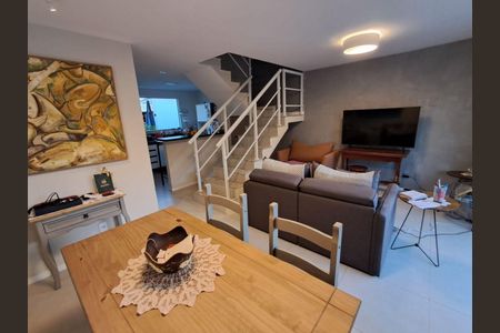 Casa à venda com 3 quartos, 94m² em Itaipu, Niterói