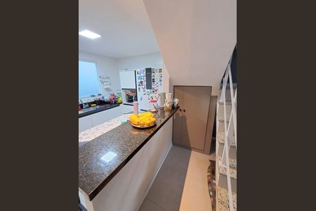 Casa à venda com 3 quartos, 94m² em Itaipu, Niterói