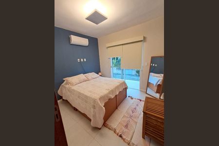 Casa à venda com 3 quartos, 94m² em Itaipu, Niterói