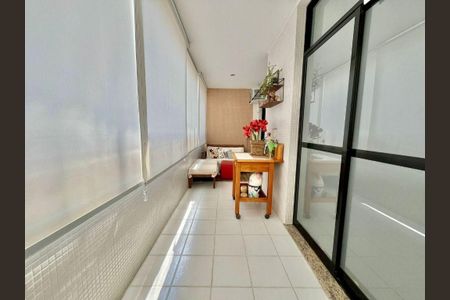Apartamento à venda com 90m², 2 quartos e 1 vaga