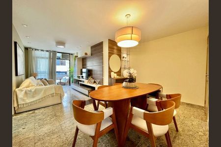 Apartamento à venda com 2 quartos, 90m² em Icaraí, Niterói