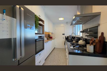 Apartamento à venda com 134m², 3 quartos e 3 vagas