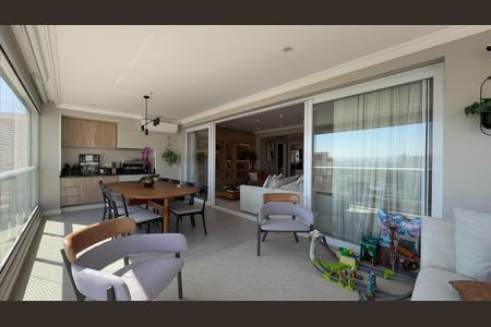 Apartamento à venda com 134m², 3 quartos e 3 vagas