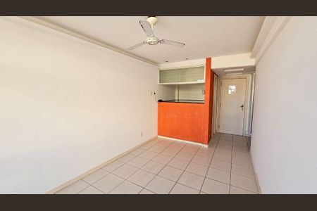 Apartamento à venda com 50m², 1 quarto e 1 vaga