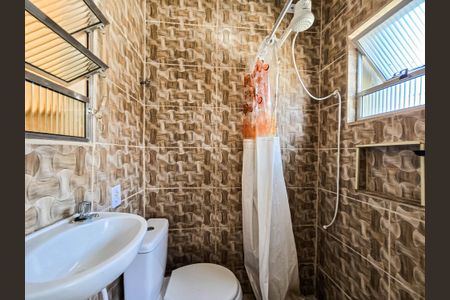Apartamento para alugar com 76m², 2 quartos e sem vagaBanheiro