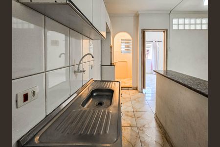Apartamento para alugar com 76m², 2 quartos e sem vagaCozinha 