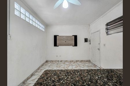 Apartamento para alugar com 76m², 2 quartos e sem vagaQuarto 