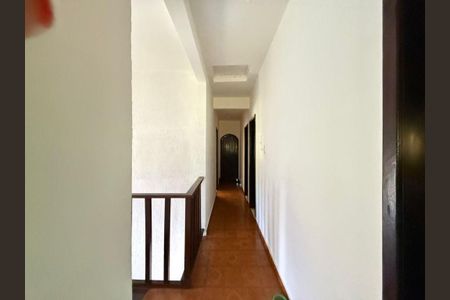 Casa à venda com 181m², 5 quartos e 2 vagas