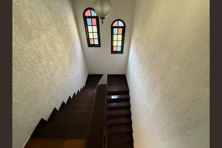 Casa à venda com 181m², 5 quartos e 2 vagas