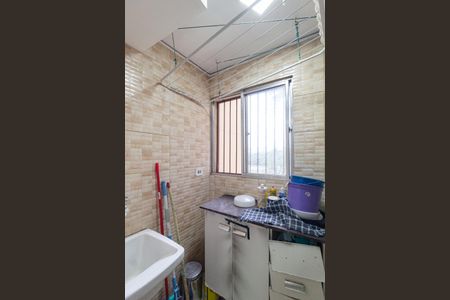 Apartamento à venda com 56m², 2 quartos e 1 vaga Apartamento à venda com 56m², 2 quartos e 1 vagaCozinha e área de serviço