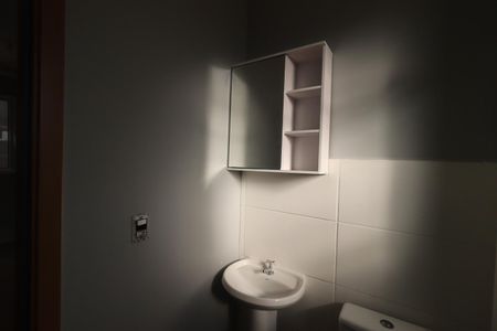 Apartamento para alugar com 43m², 2 quartos e 1 vaga Apartamento para alugar com 43m², 2 quartos e 1 vagaBanheiro