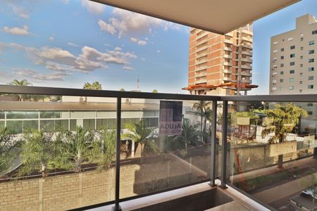 Apartamento para alugar com 92m², 3 quartos e 2 vagasVaranda
