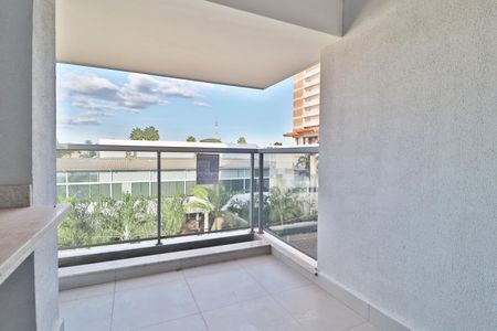 Apartamento para alugar com 92m², 3 quartos e 2 vagasVaranda