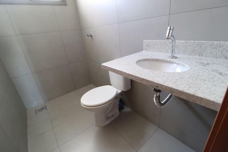 Apartamento para alugar com 92m², 3 quartos e 2 vagasBanheiro Social