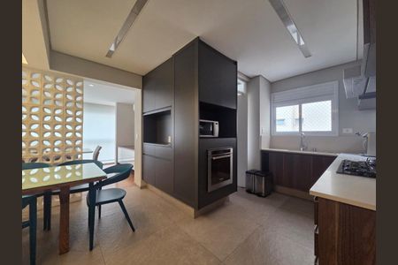 Apartamento para alugar com 128m², 2 quartos e 3 vagas