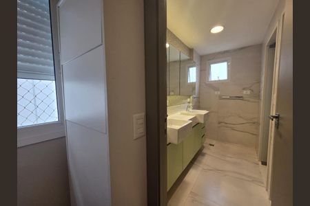 Apartamento para alugar com 128m², 2 quartos e 3 vagas