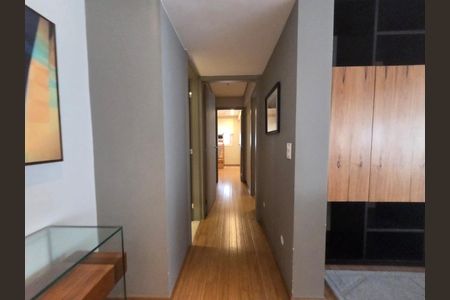 Apartamento para alugar com 128m², 2 quartos e 3 vagas