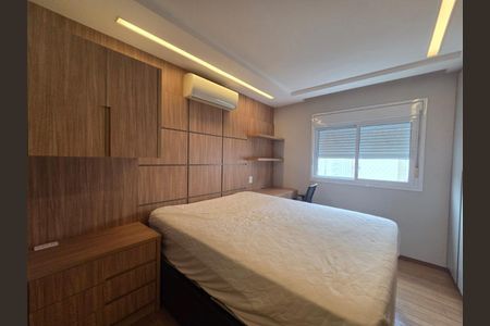 Apartamento para alugar com 128m², 2 quartos e 3 vagas