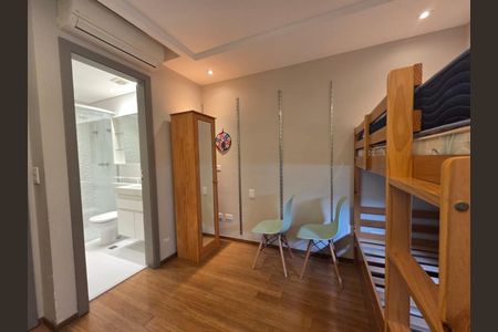 Apartamento para alugar com 128m², 2 quartos e 3 vagas
