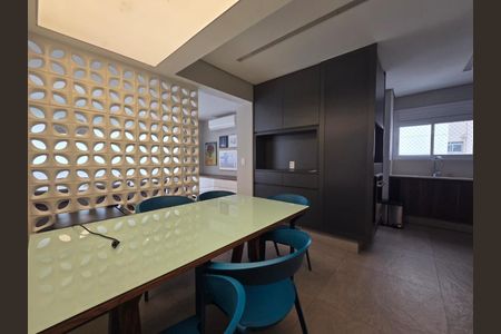 Apartamento para alugar com 128m², 2 quartos e 3 vagas
