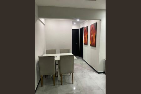 Apartamento para alugar com 2 quartos, 77m² em Vila Sao Jorge, Nova Iguaçu