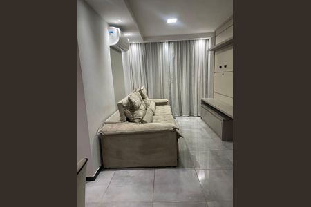 Apartamento para alugar com 2 quartos, 77m² em Vila Sao Jorge, Nova Iguaçu