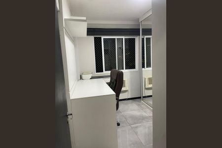 Apartamento para alugar com 77m², 2 quartos e 1 vaga