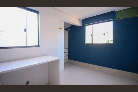 Casa para alugar com 70m², 1 quarto e 1 vaga