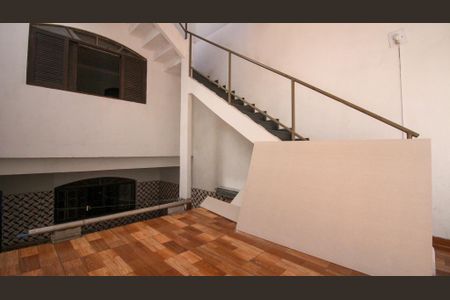 Casa para alugar com 70m², 1 quarto e 1 vaga